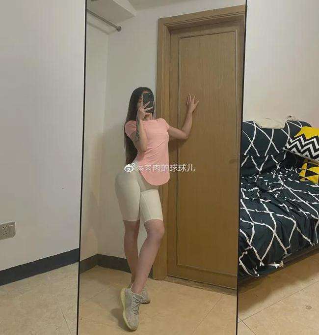 孤独先生的小车